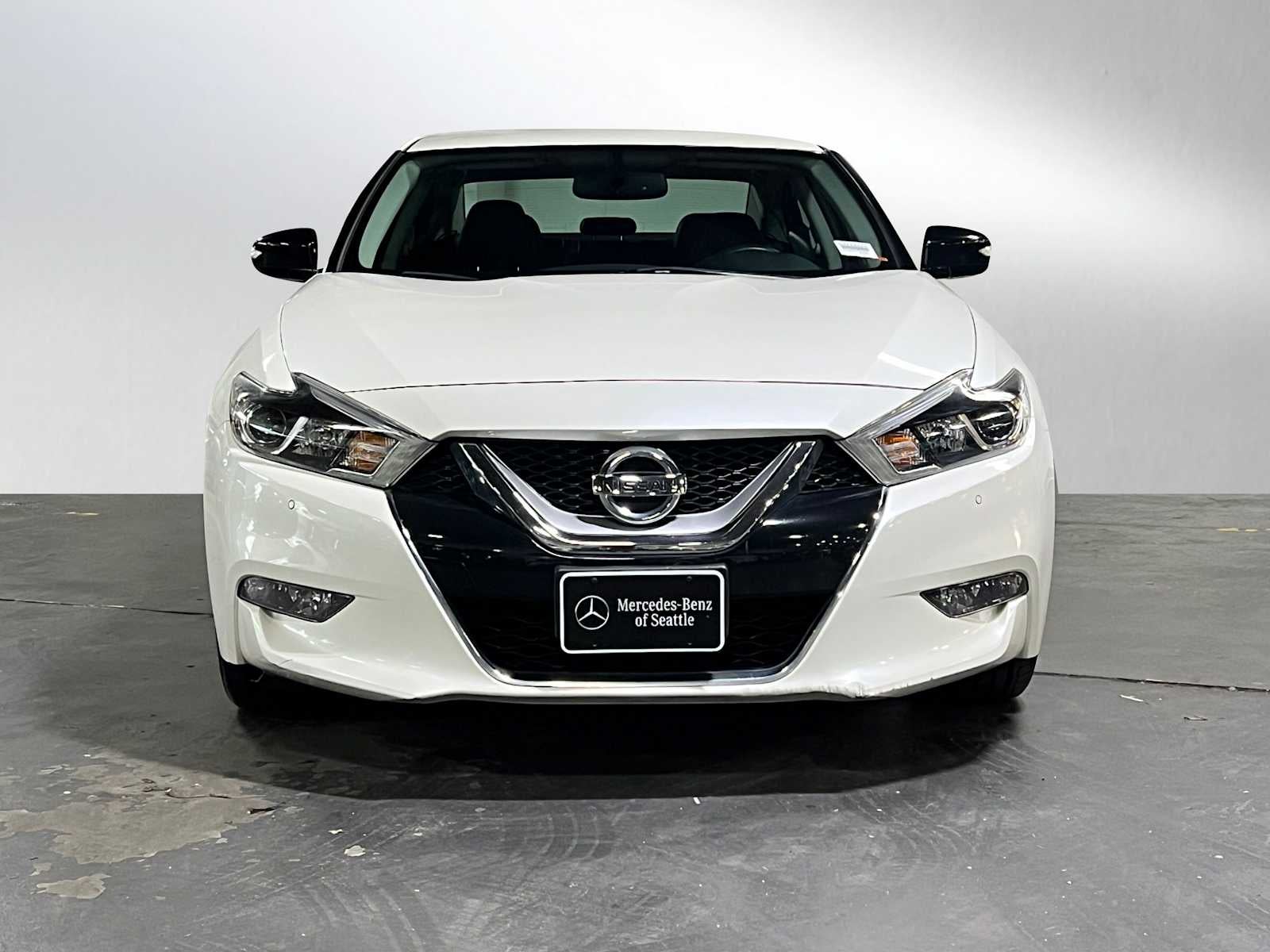 2017 Nissan Maxima SR
