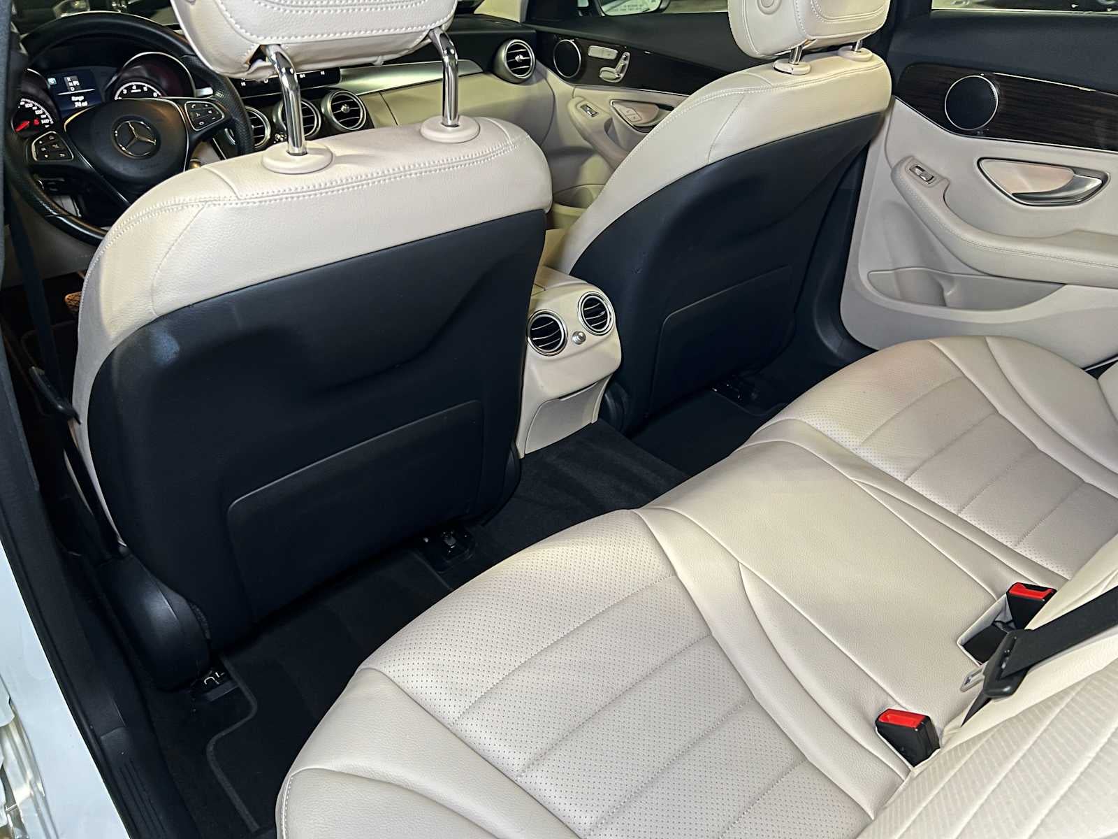 2016 Mercedes-Benz C-Class C 300 Luxury