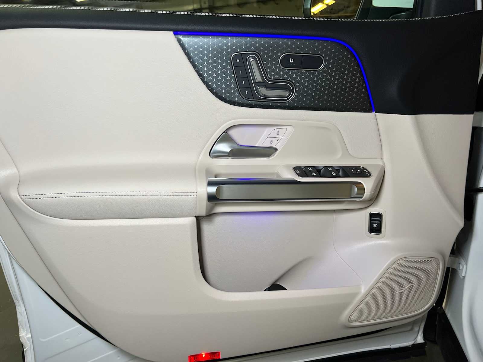 2025 Mercedes-Benz GLB GLB 250