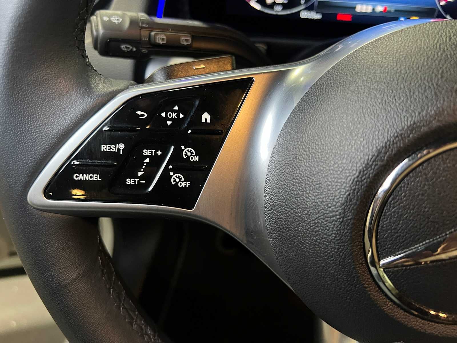 2025 Mercedes-Benz GLB GLB 250