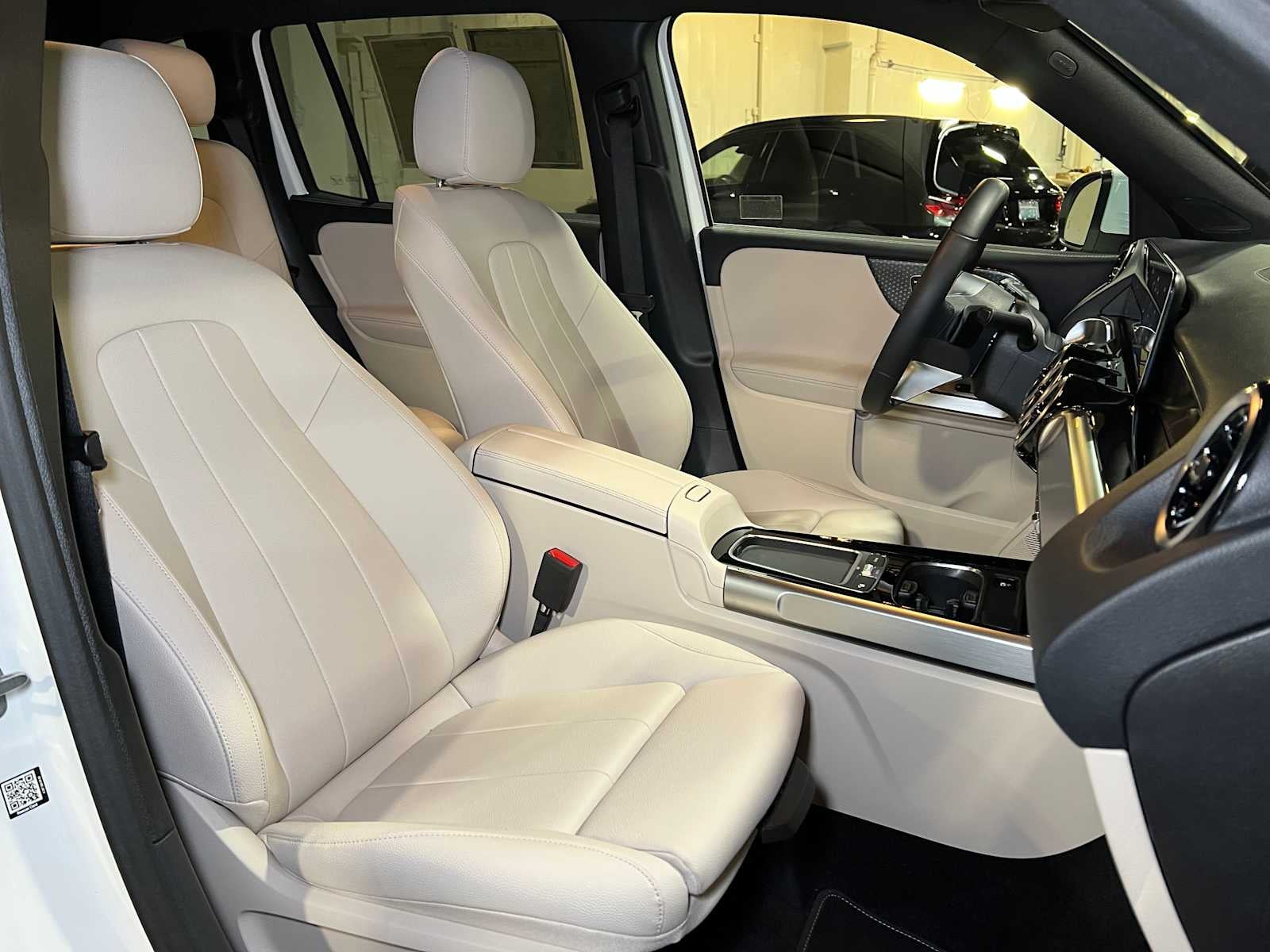 2025 Mercedes-Benz GLB GLB 250