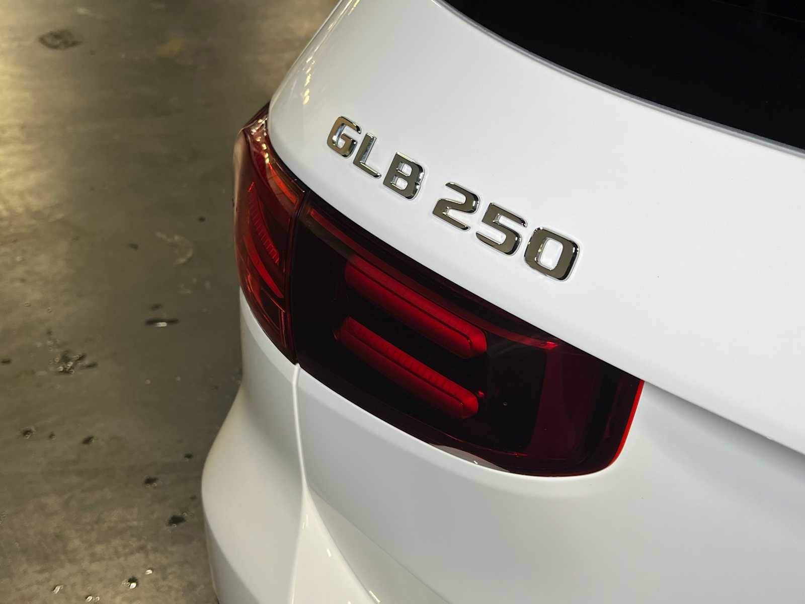 2025 Mercedes-Benz GLB GLB 250