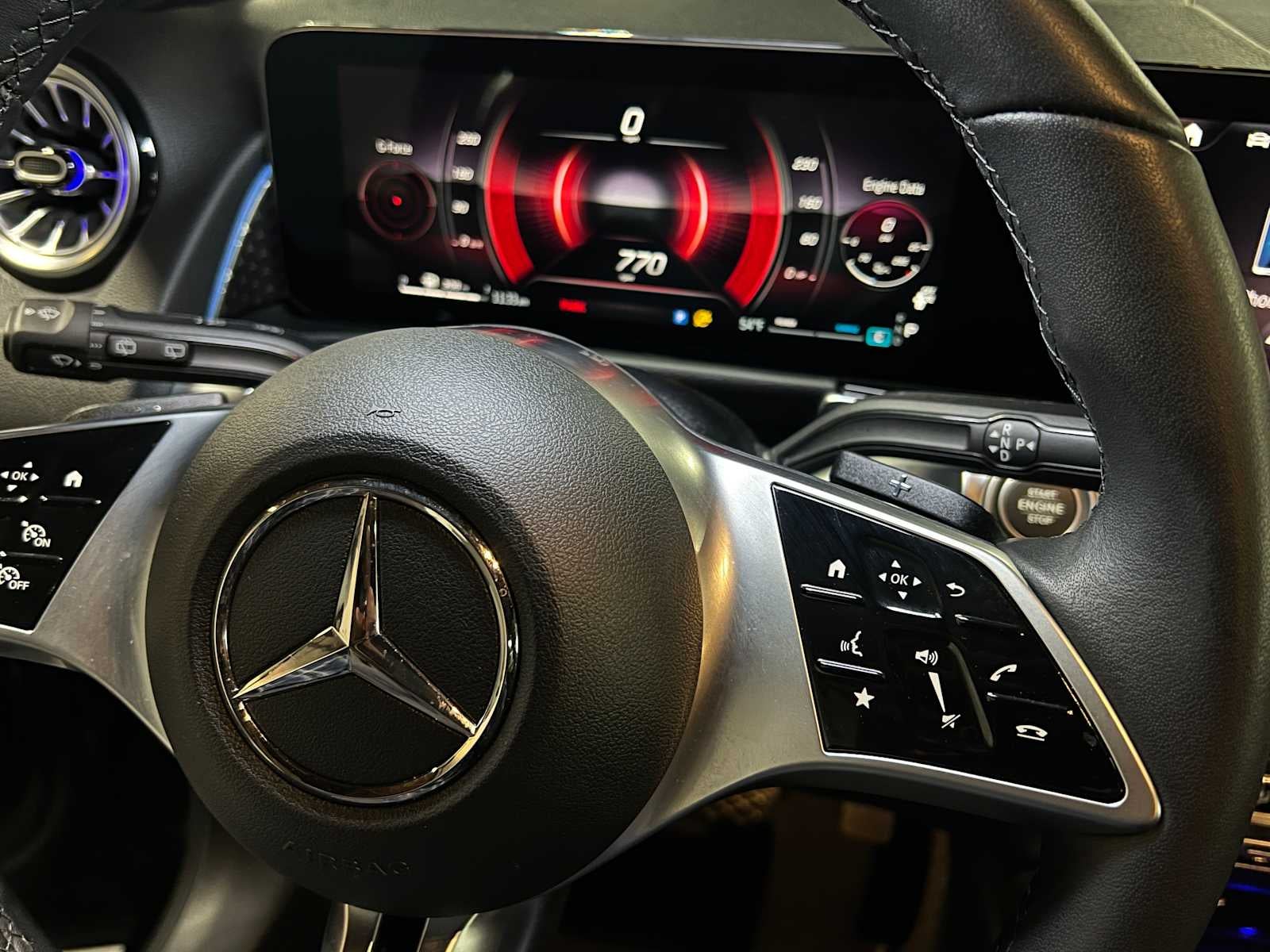 2025 Mercedes-Benz GLB GLB 250