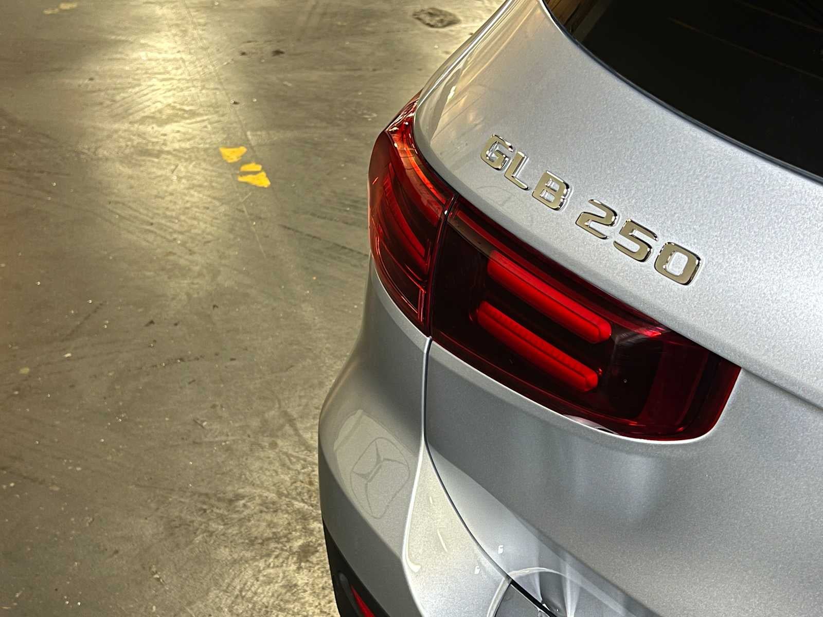 2025 Mercedes-Benz GLB GLB 250