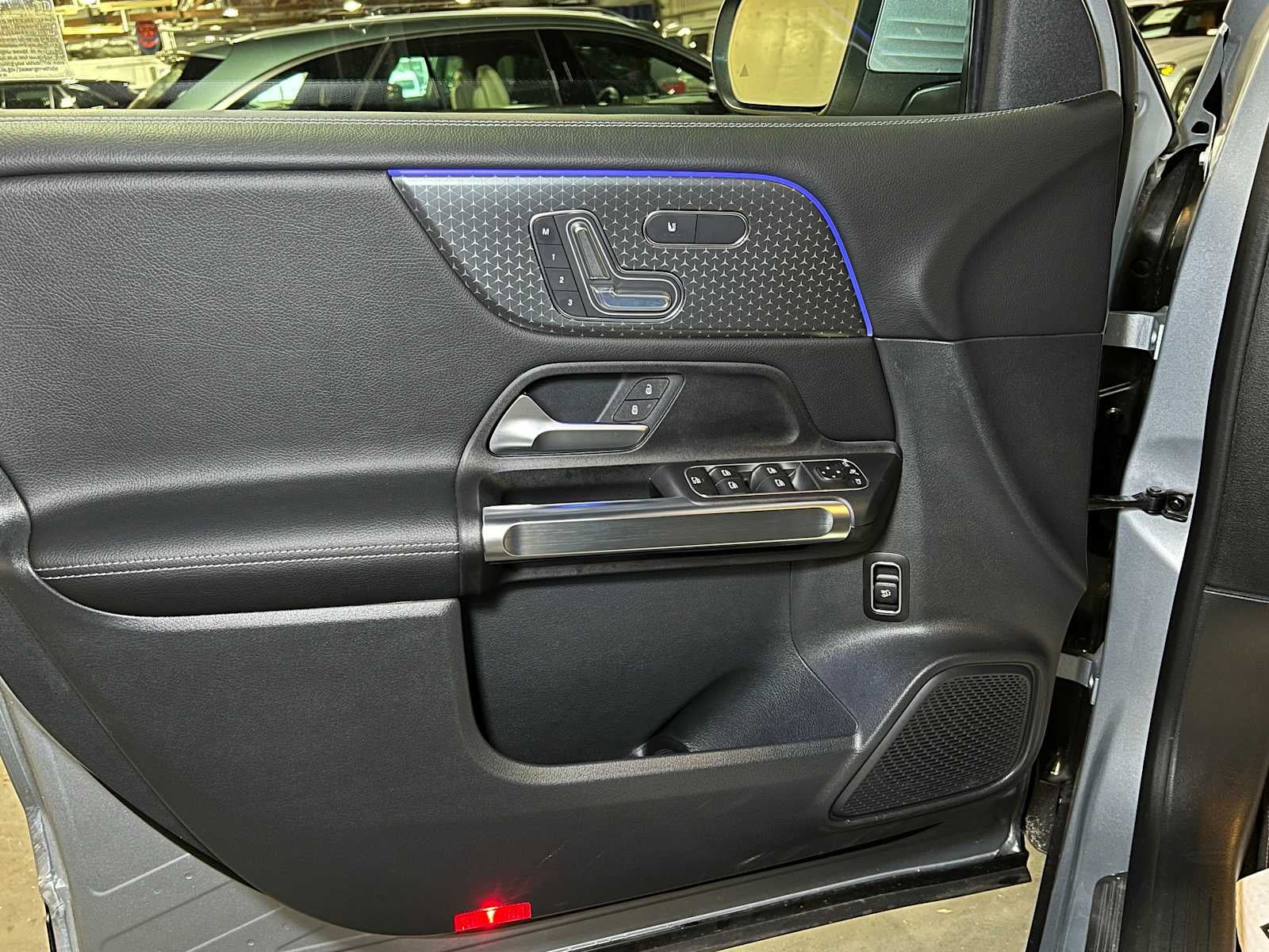 2025 Mercedes-Benz GLB GLB 250