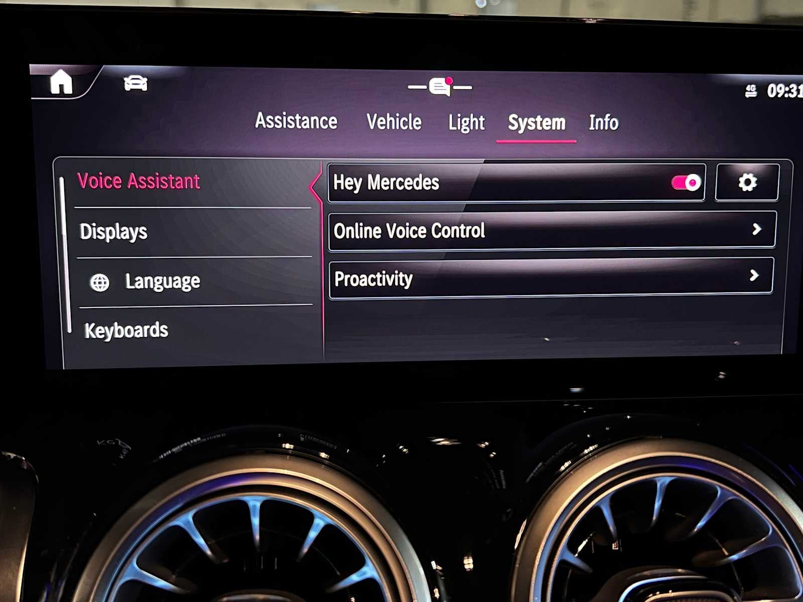 2025 Mercedes-Benz GLB GLB 250