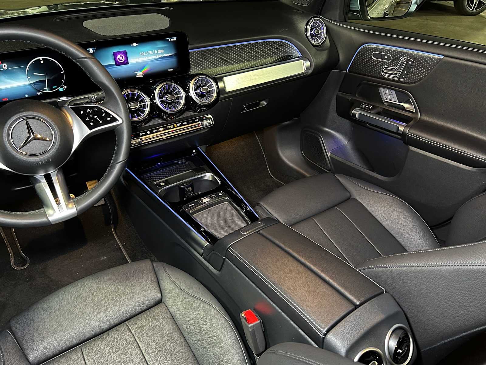 2025 Mercedes-Benz GLB GLB 250