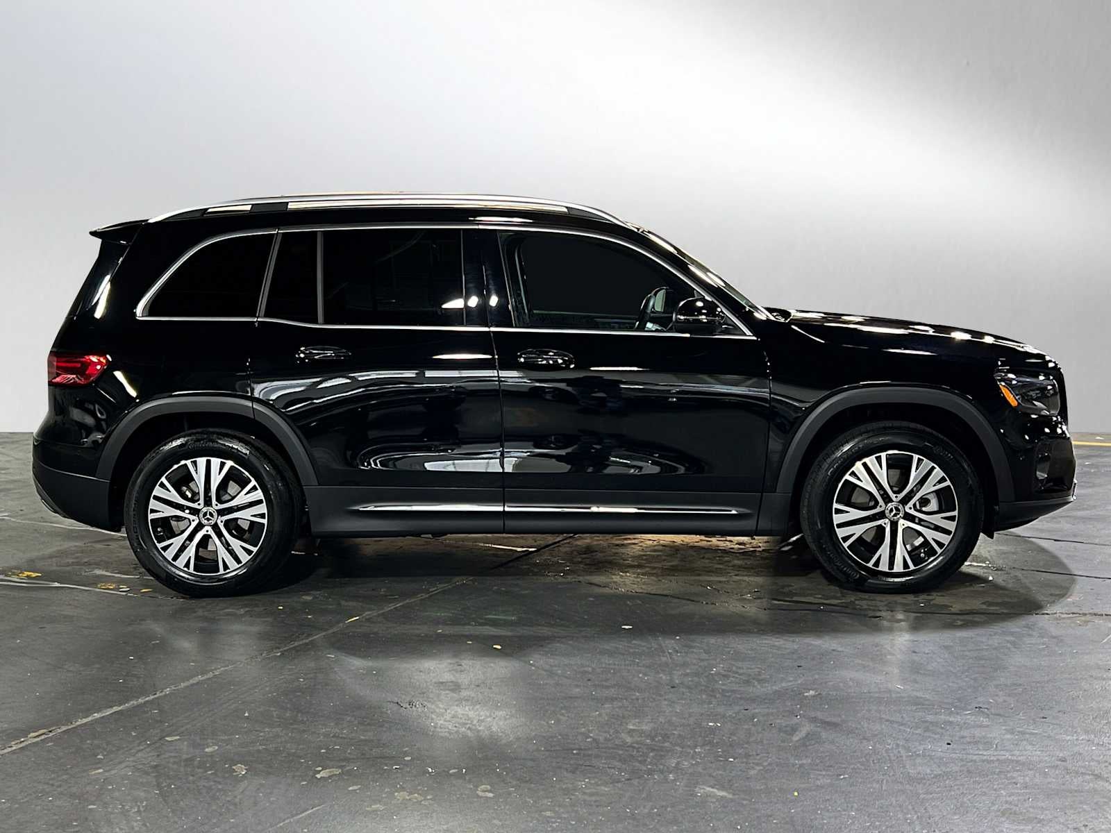 2025 Mercedes-Benz GLB GLB 250