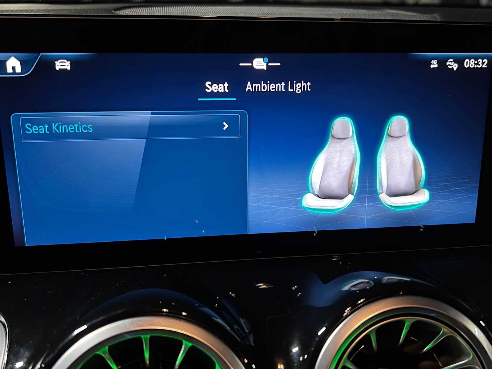 2025 Mercedes-Benz GLB GLB 250