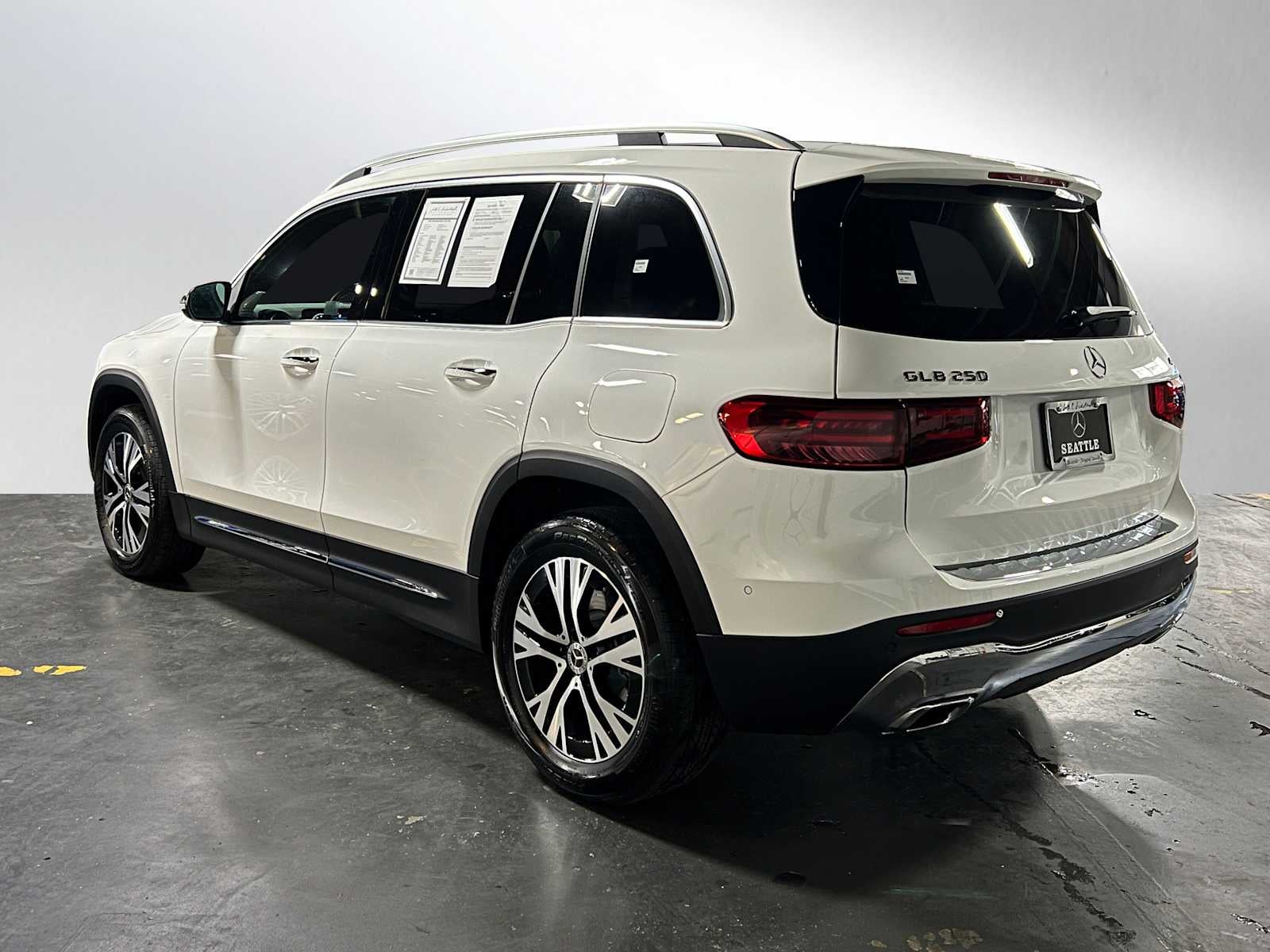 2025 Mercedes-Benz GLB GLB 250