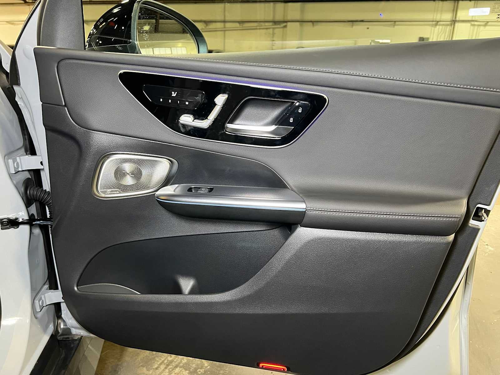 2025 Mercedes-Benz GLC GLC 300