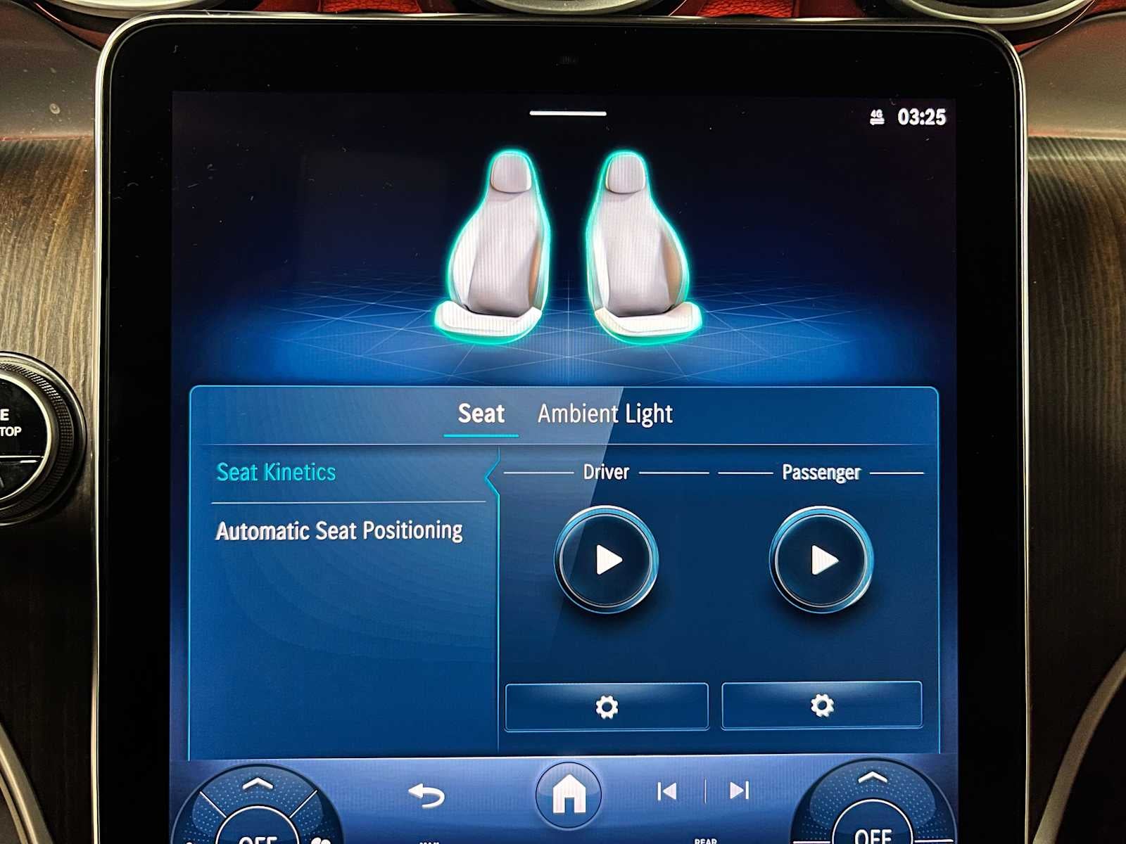 2025 Mercedes-Benz GLC GLC 300