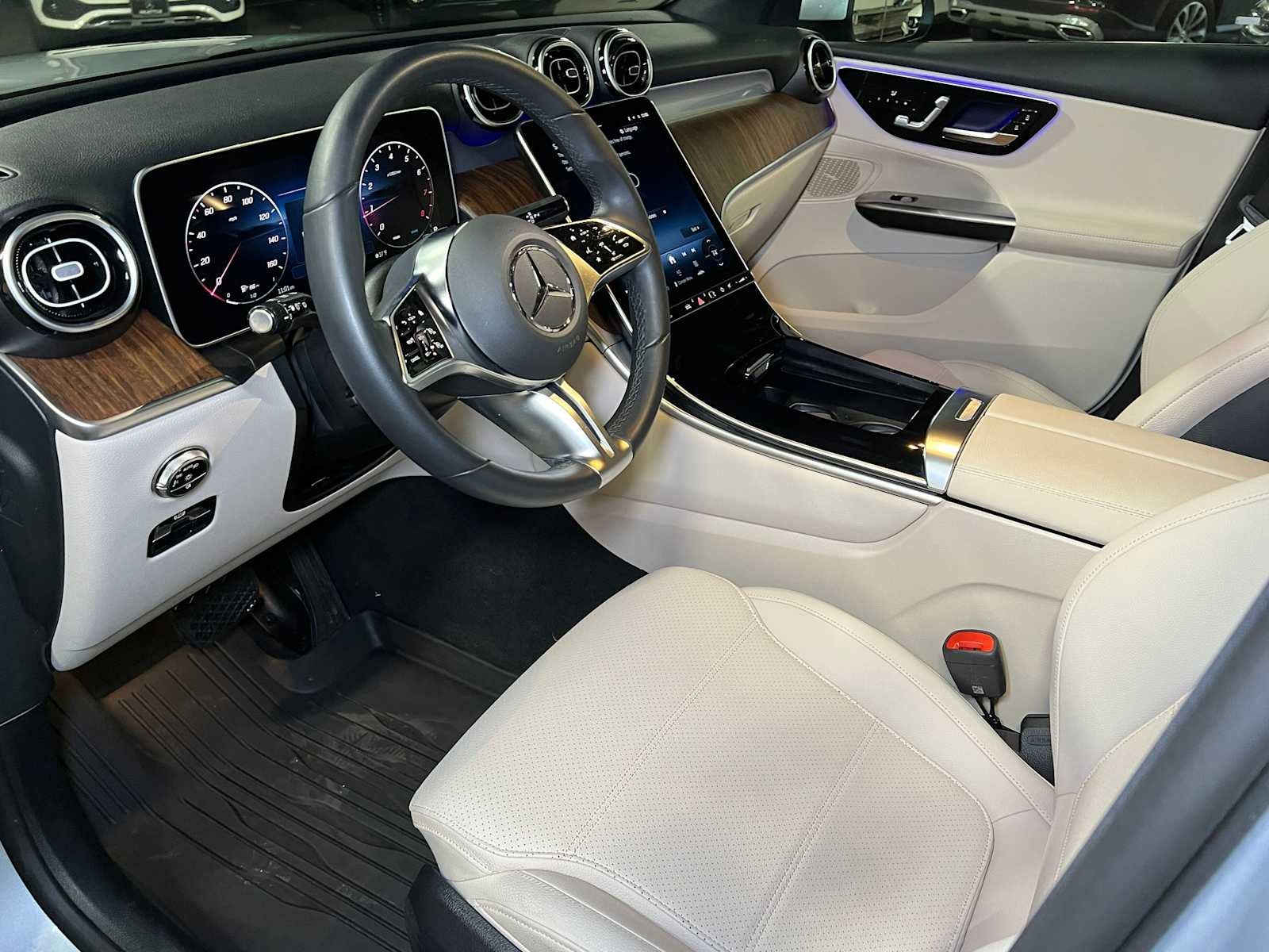 2025 Mercedes-Benz GLC GLC 300