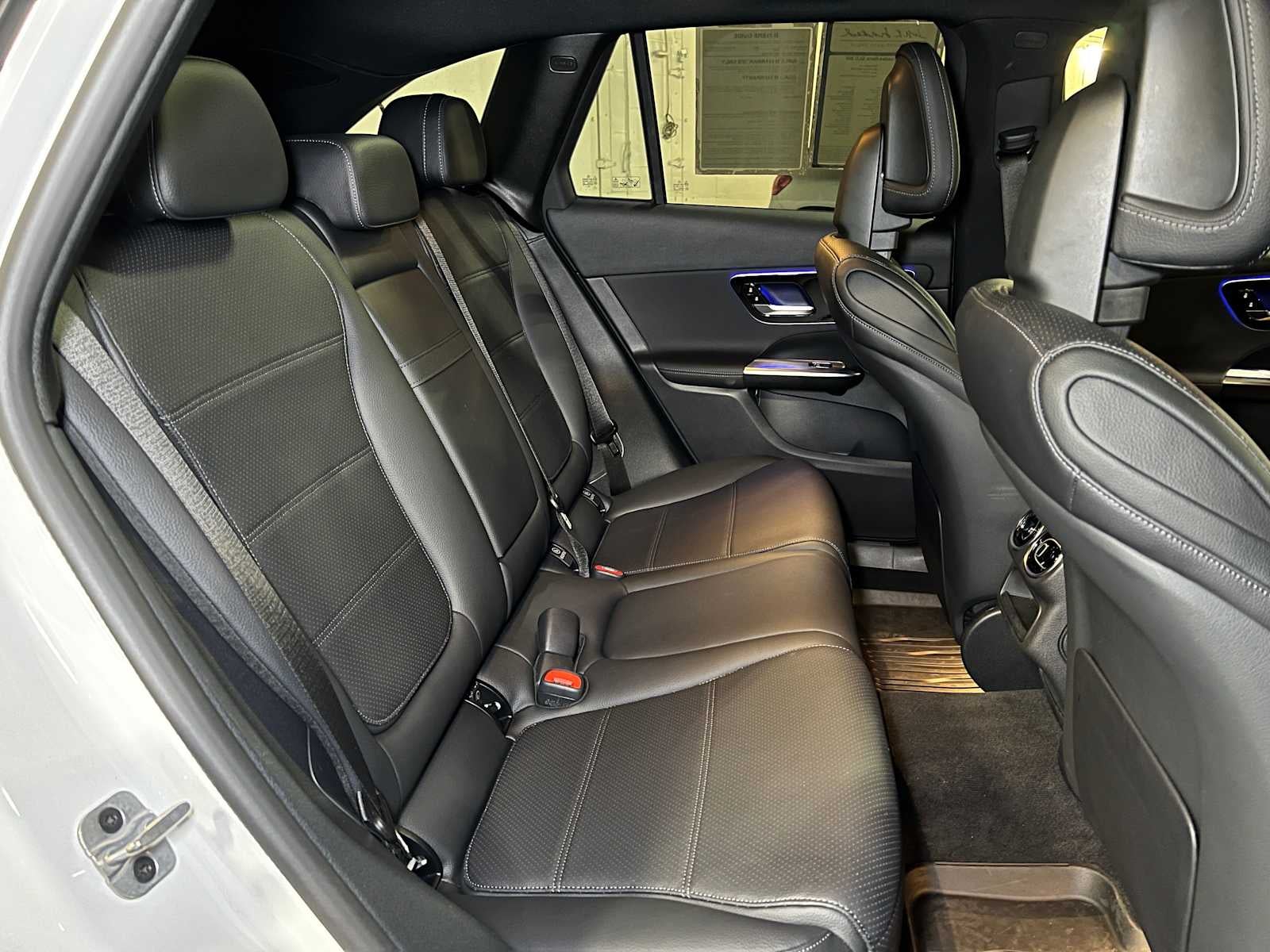 2025 Mercedes-Benz GLC GLC 300