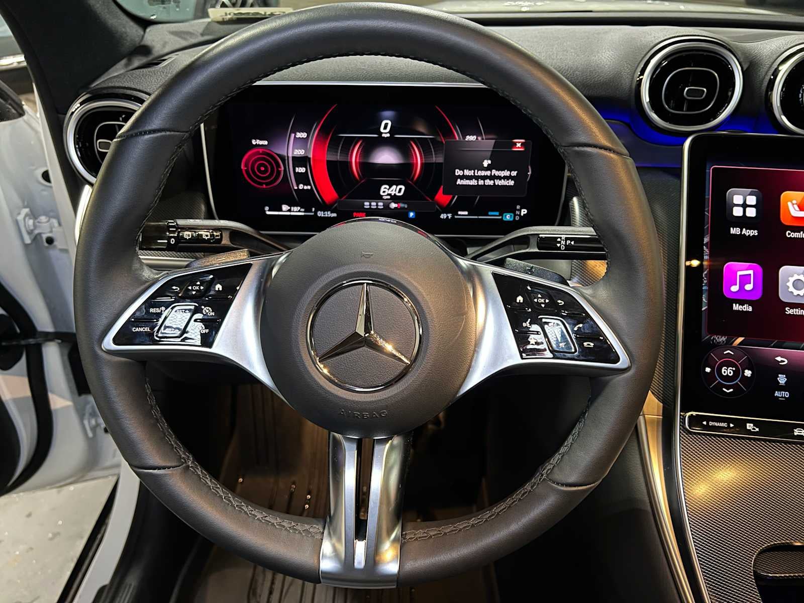 2025 Mercedes-Benz GLC GLC 300