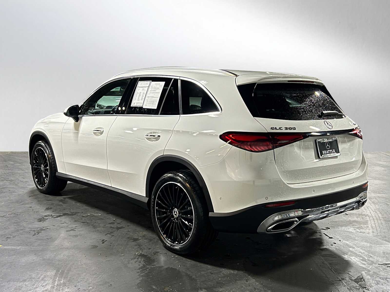 2025 Mercedes-Benz GLC GLC 300