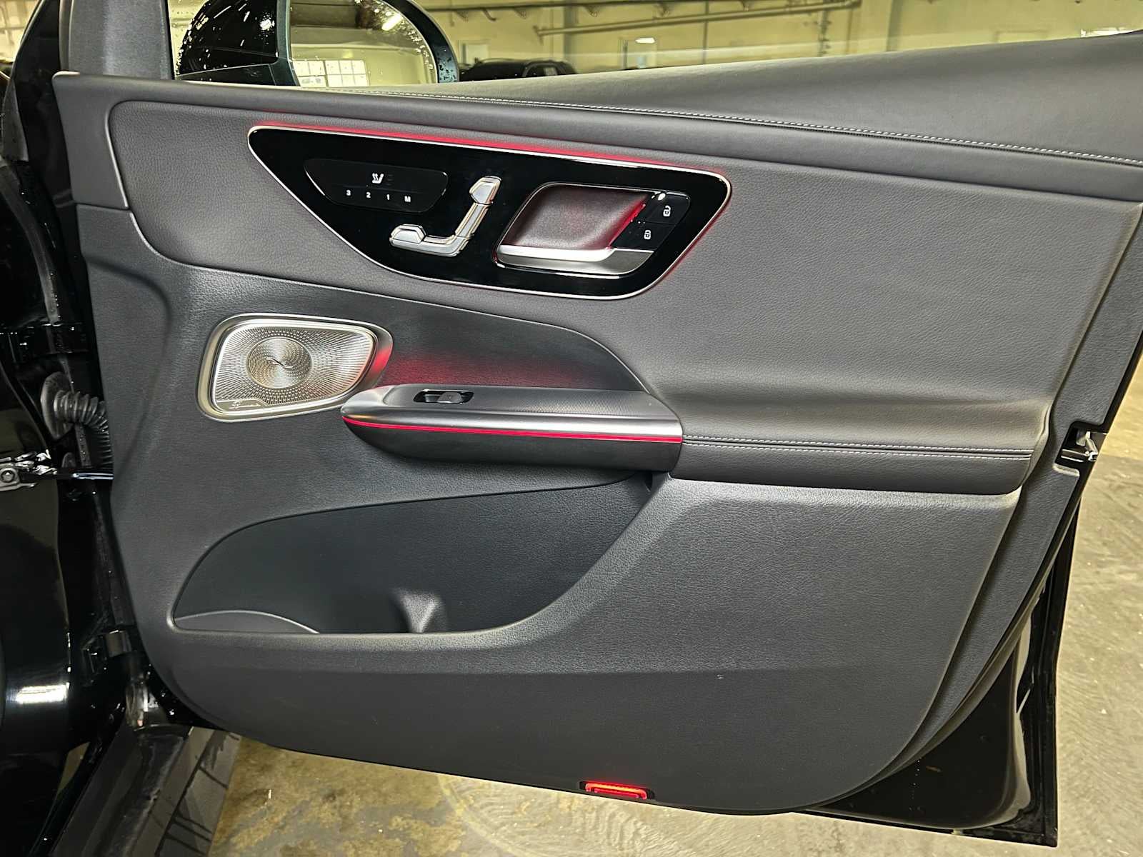 2025 Mercedes-Benz GLC GLC 300