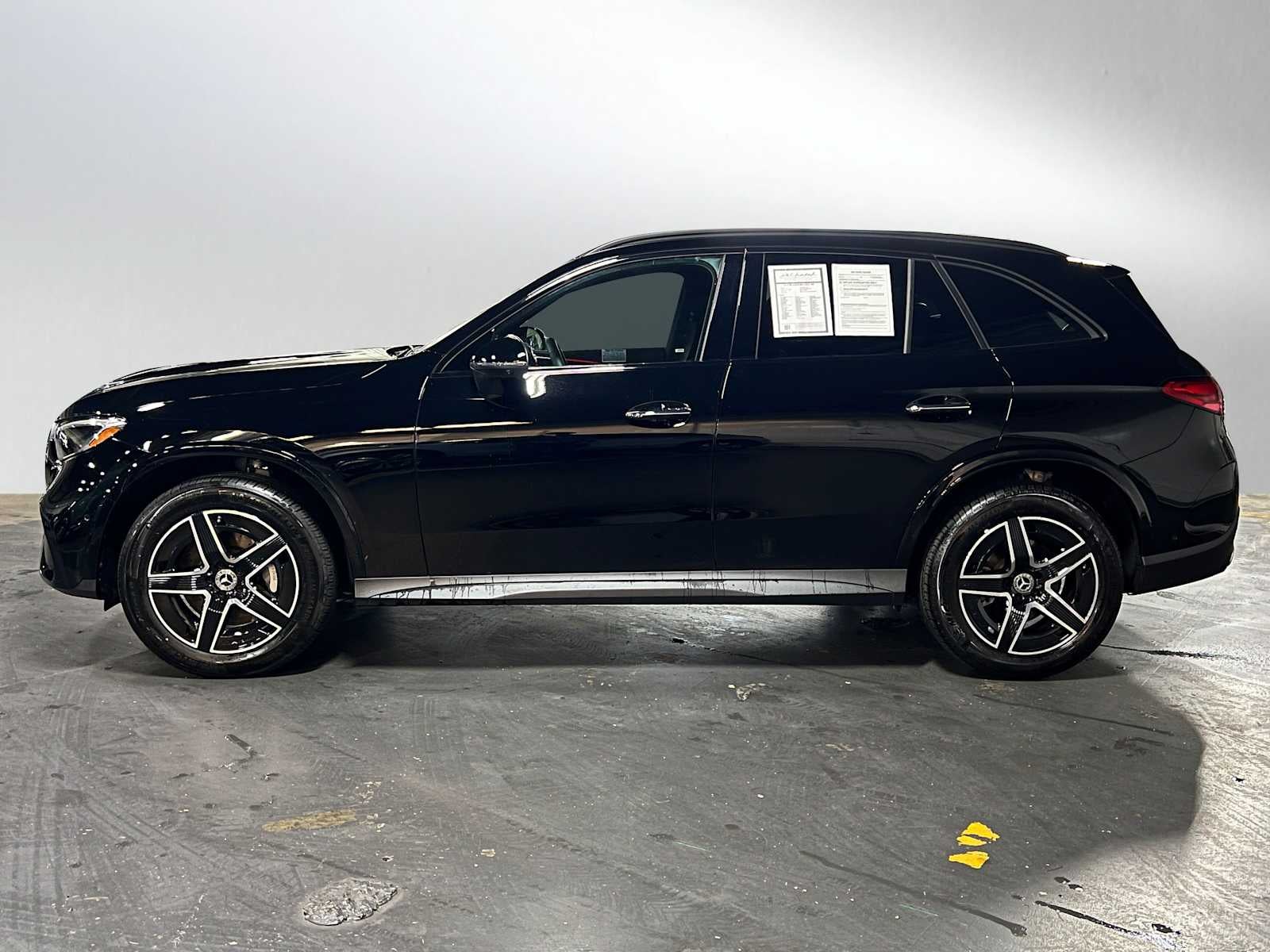 2025 Mercedes-Benz GLC GLC 300