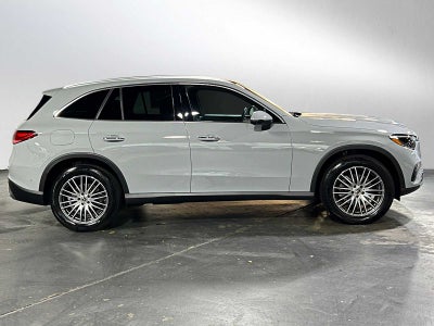 2025 Mercedes-Benz GLC GLC 300