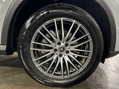 2025 Mercedes-Benz GLC GLC 300