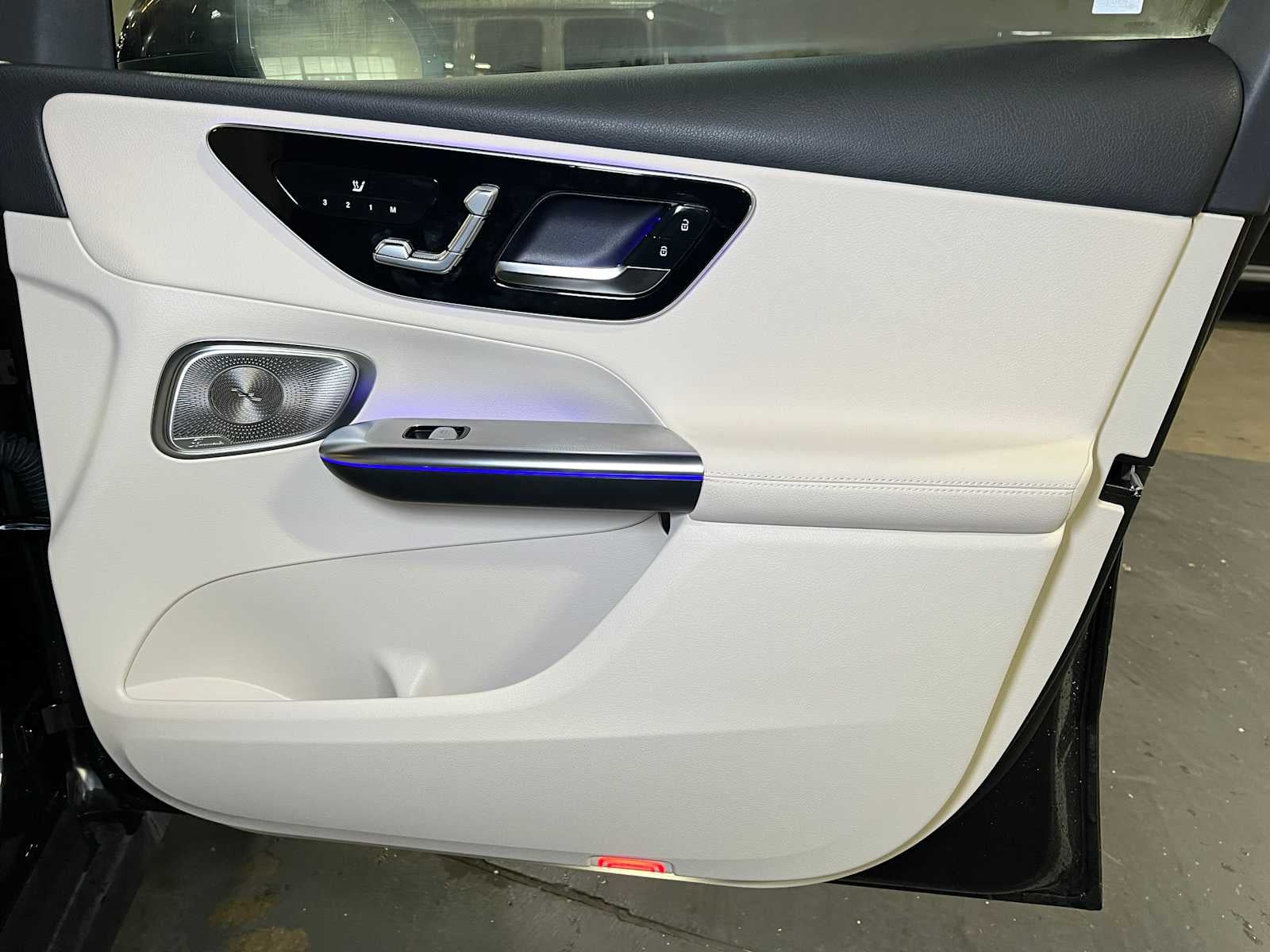 2025 Mercedes-Benz GLC GLC 300