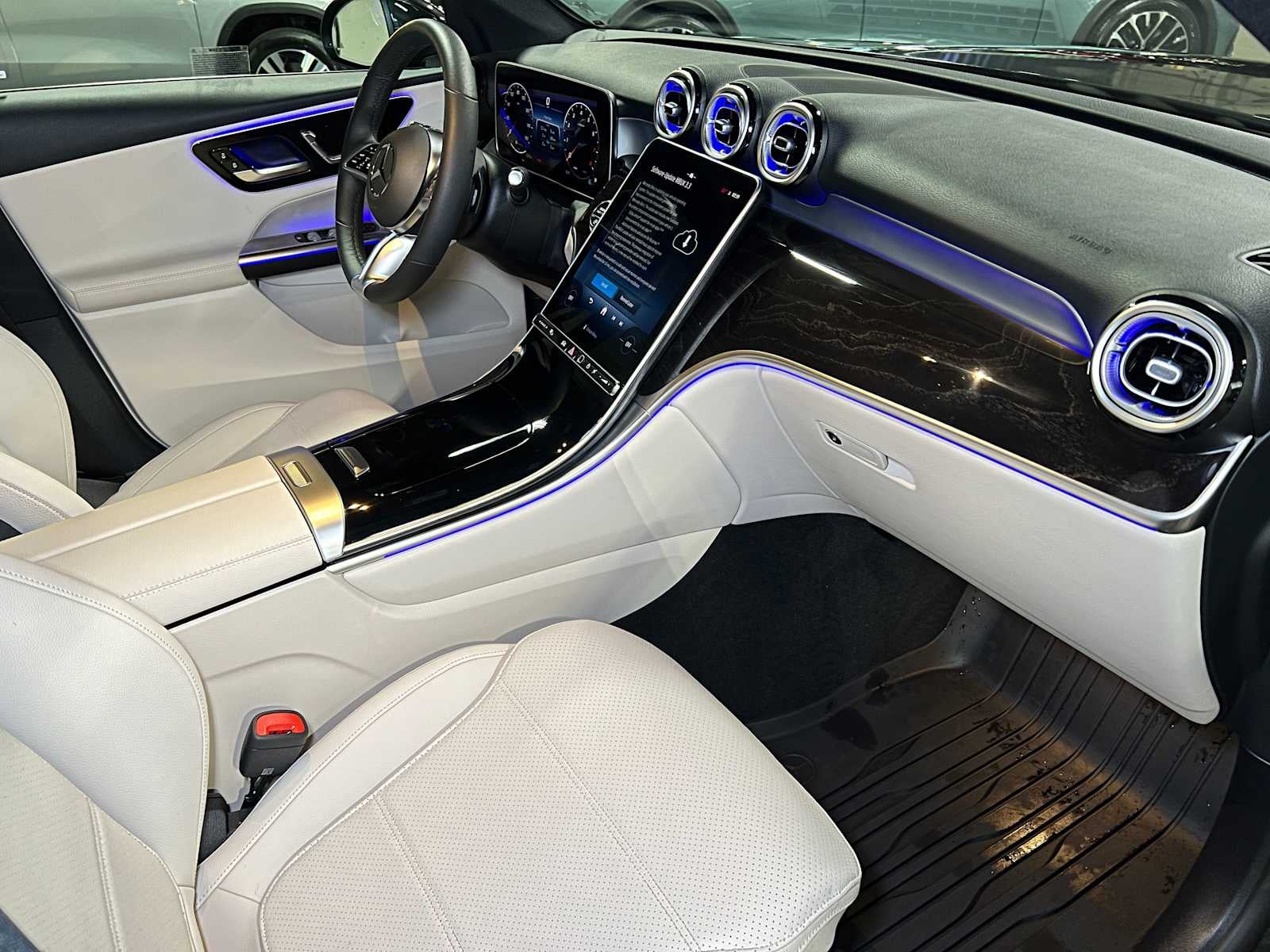 2025 Mercedes-Benz GLC GLC 300