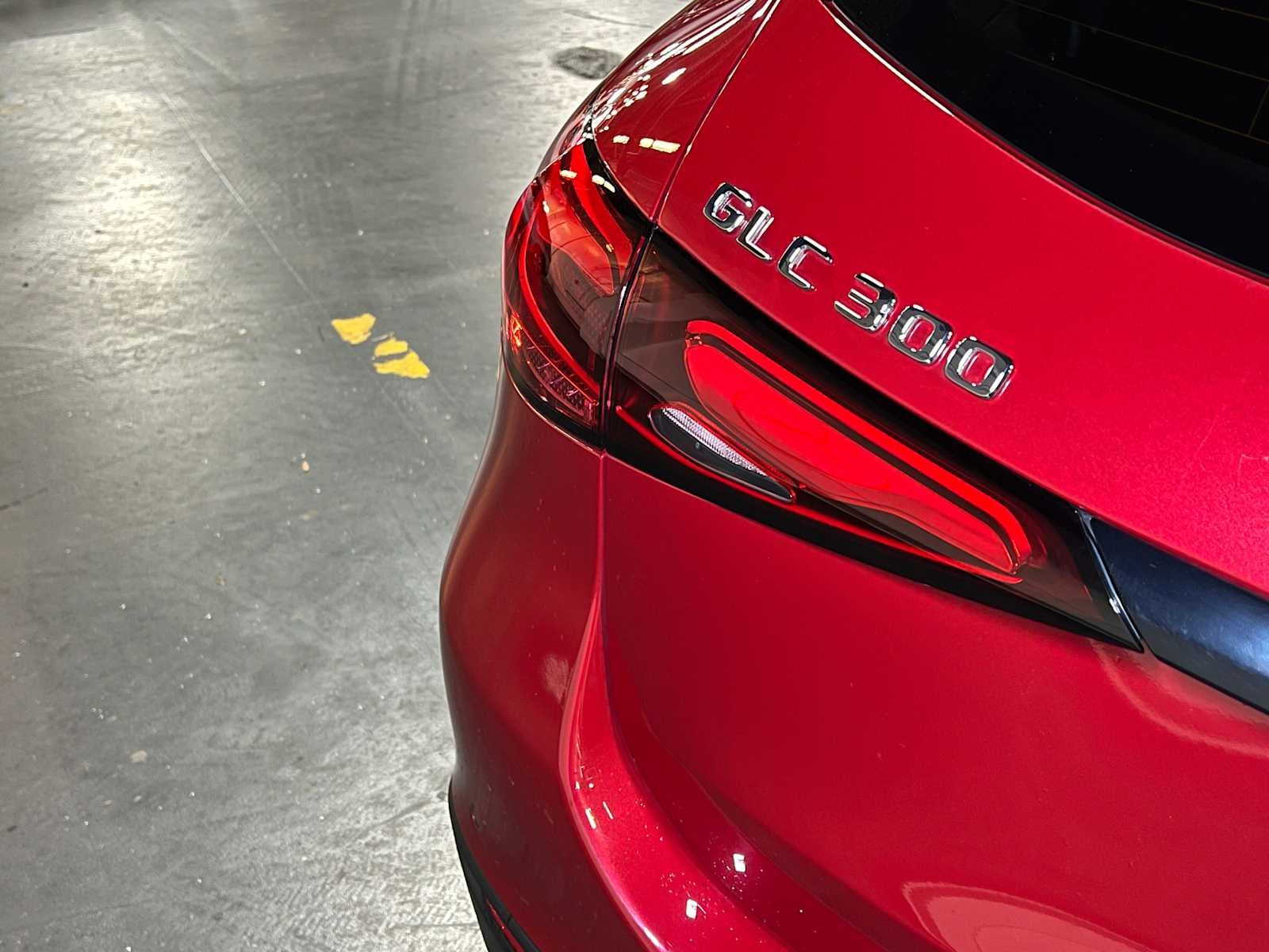 2025 Mercedes-Benz GLC GLC 300