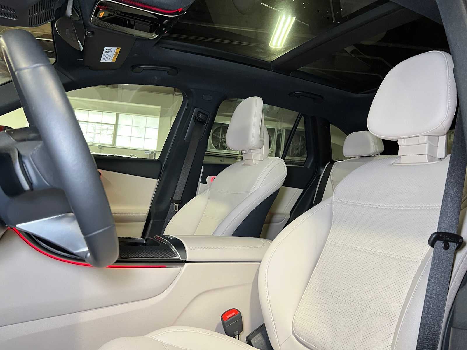 2025 Mercedes-Benz GLC GLC 300