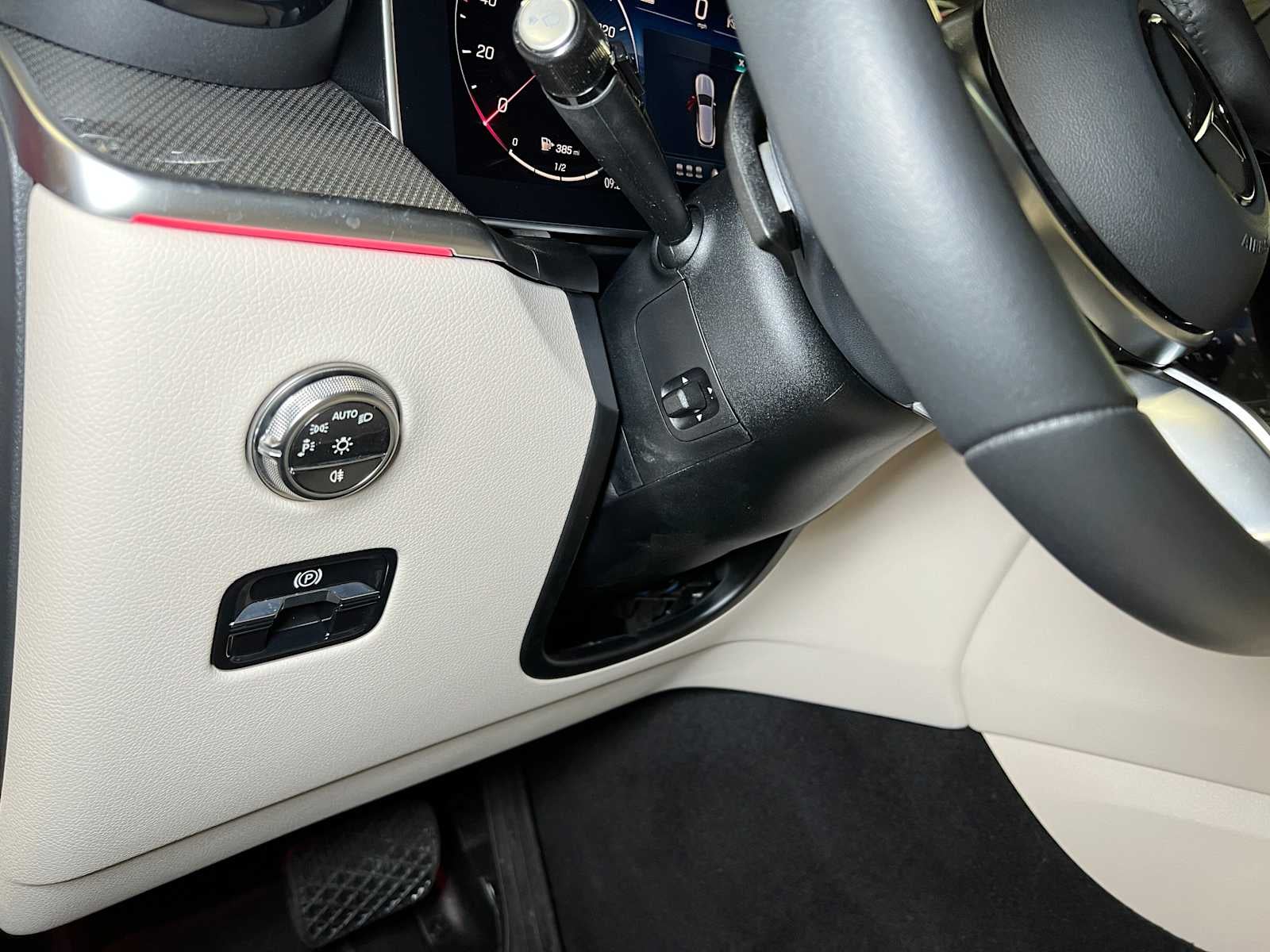 2025 Mercedes-Benz GLC GLC 300