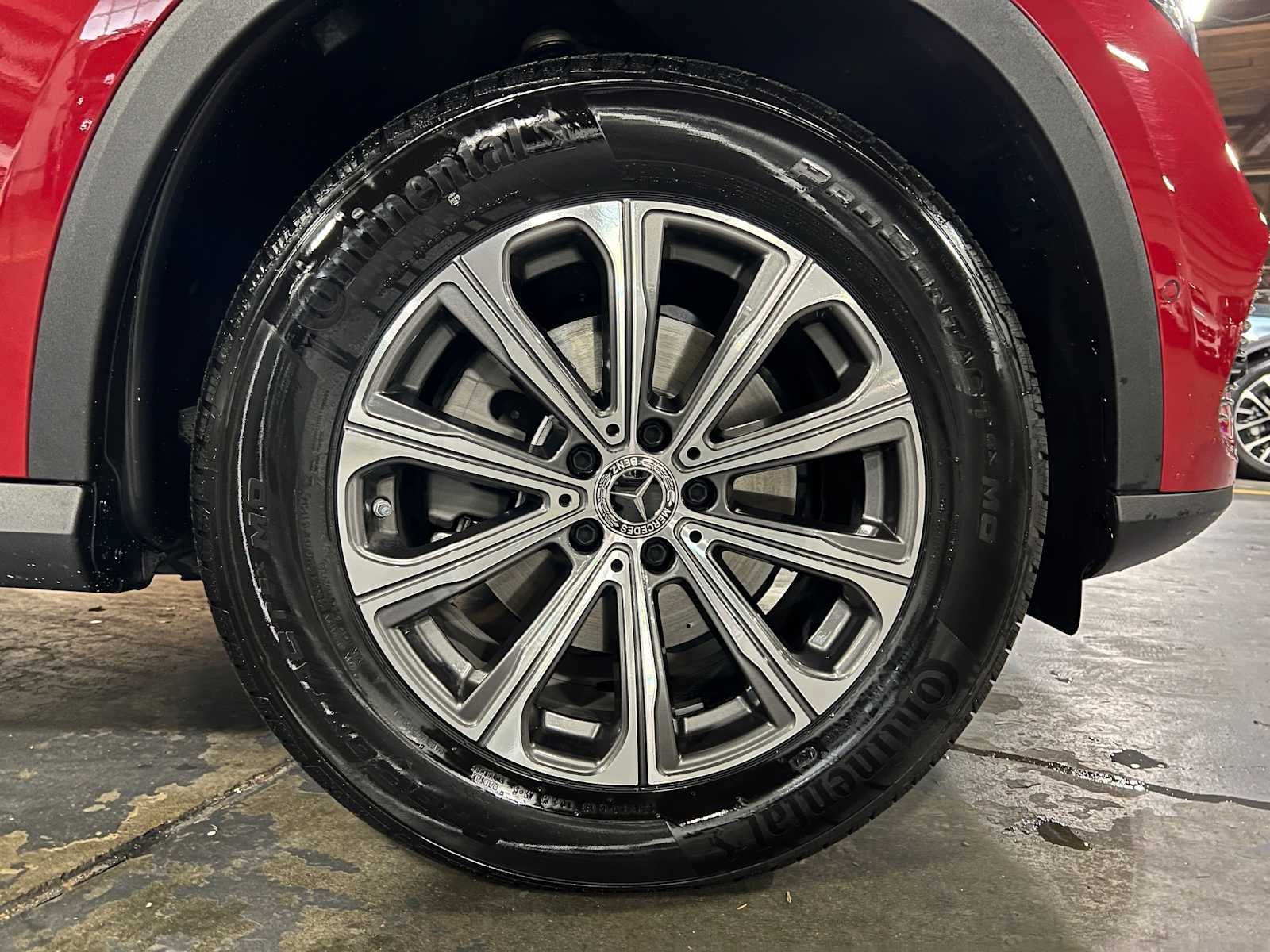 2025 Mercedes-Benz GLC GLC 300