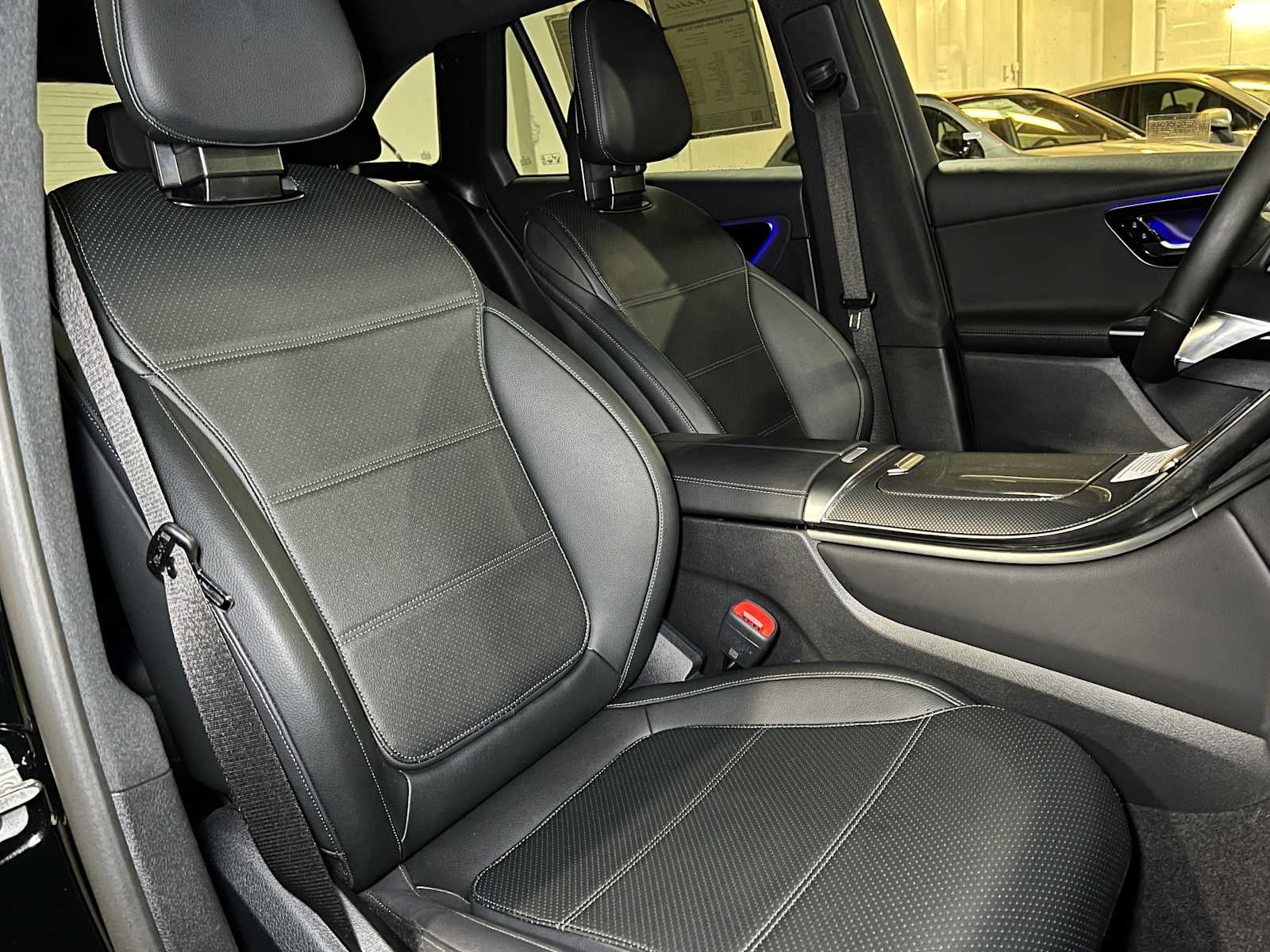 2025 Mercedes-Benz GLC GLC 300