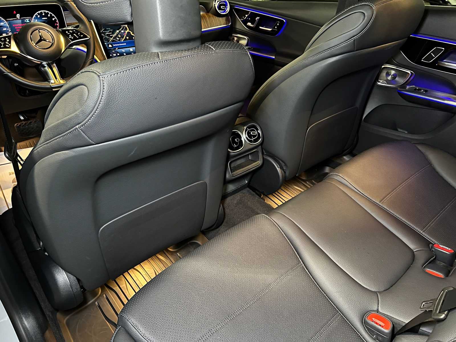 2025 Mercedes-Benz GLC GLC 300