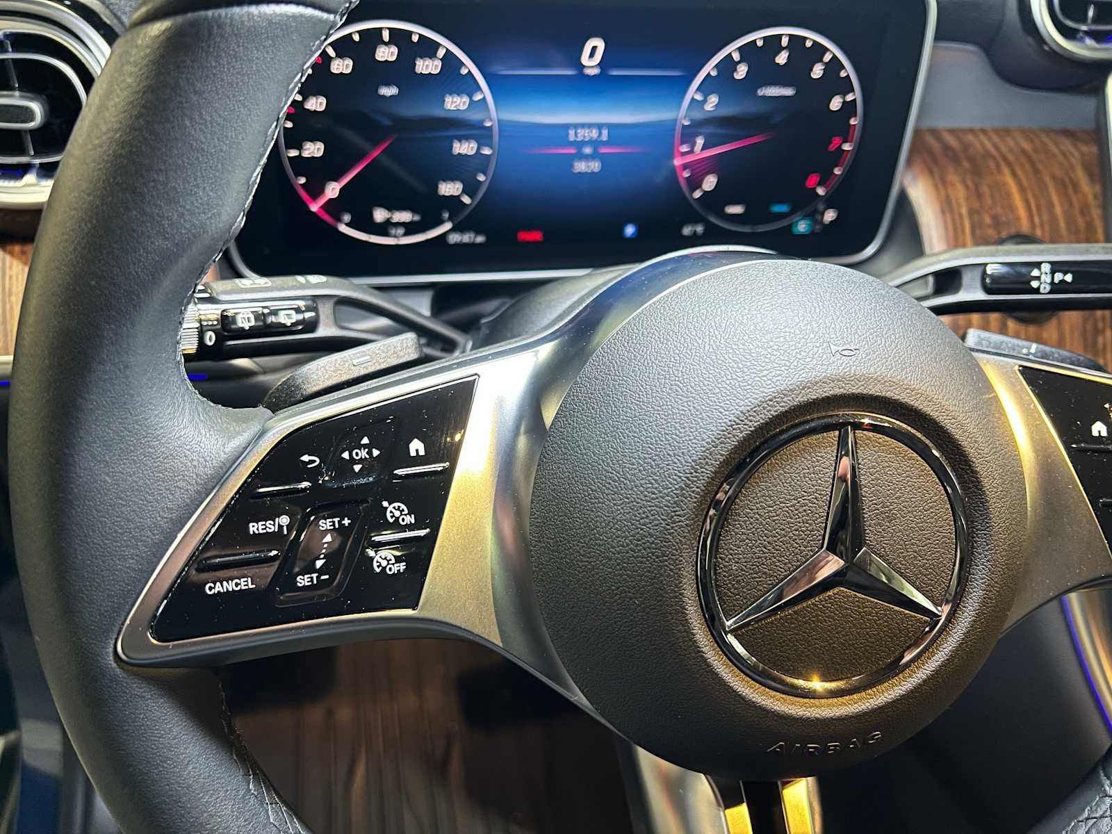 2025 Mercedes-Benz GLC GLC 300