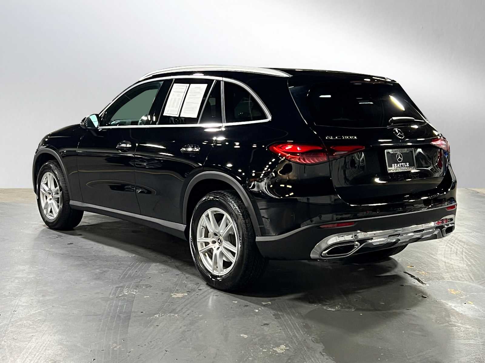 2025 Mercedes-Benz GLC GLC 300