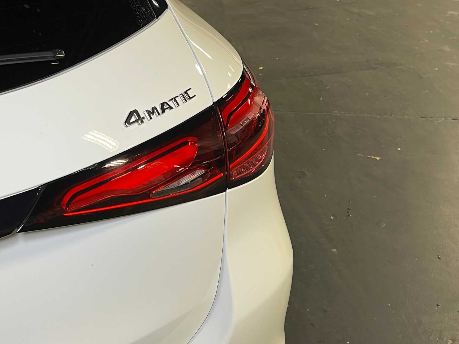 2025 Mercedes-Benz GLC GLC 300