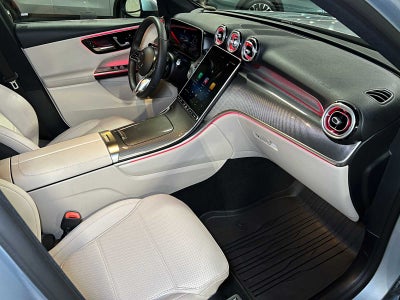 2025 Mercedes-Benz GLC GLC 300