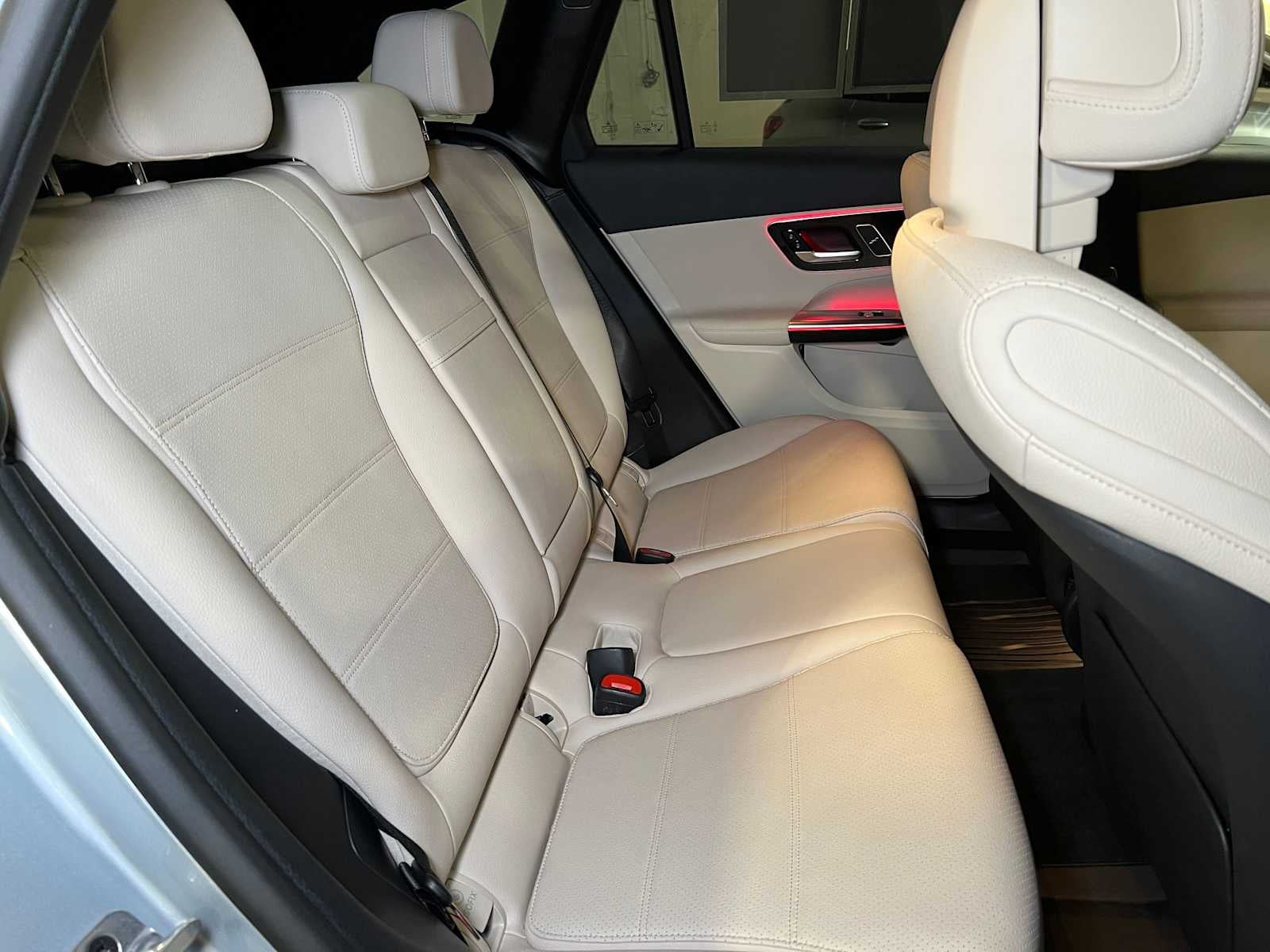 2025 Mercedes-Benz GLC GLC 300