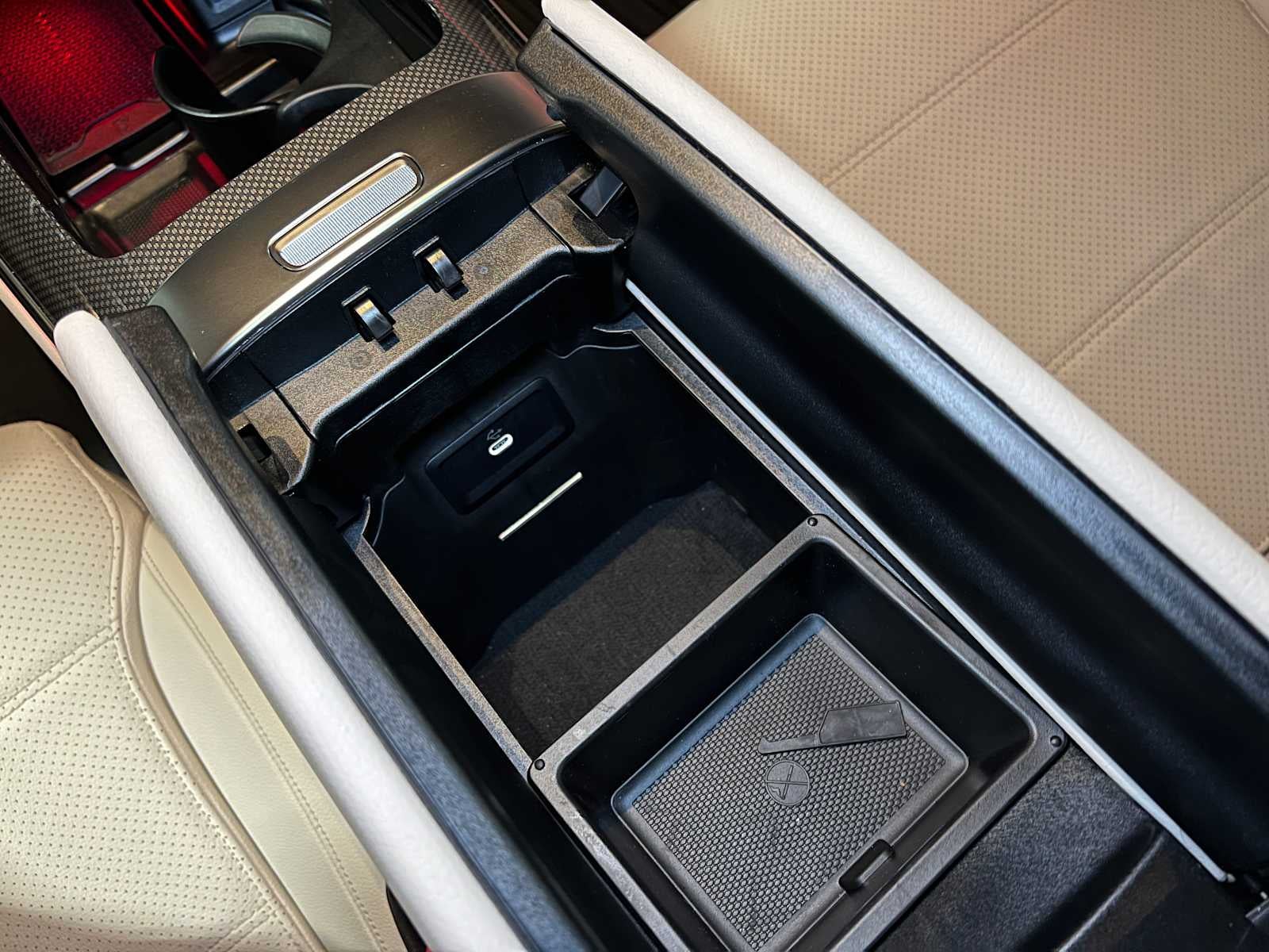 2025 Mercedes-Benz GLC GLC 300