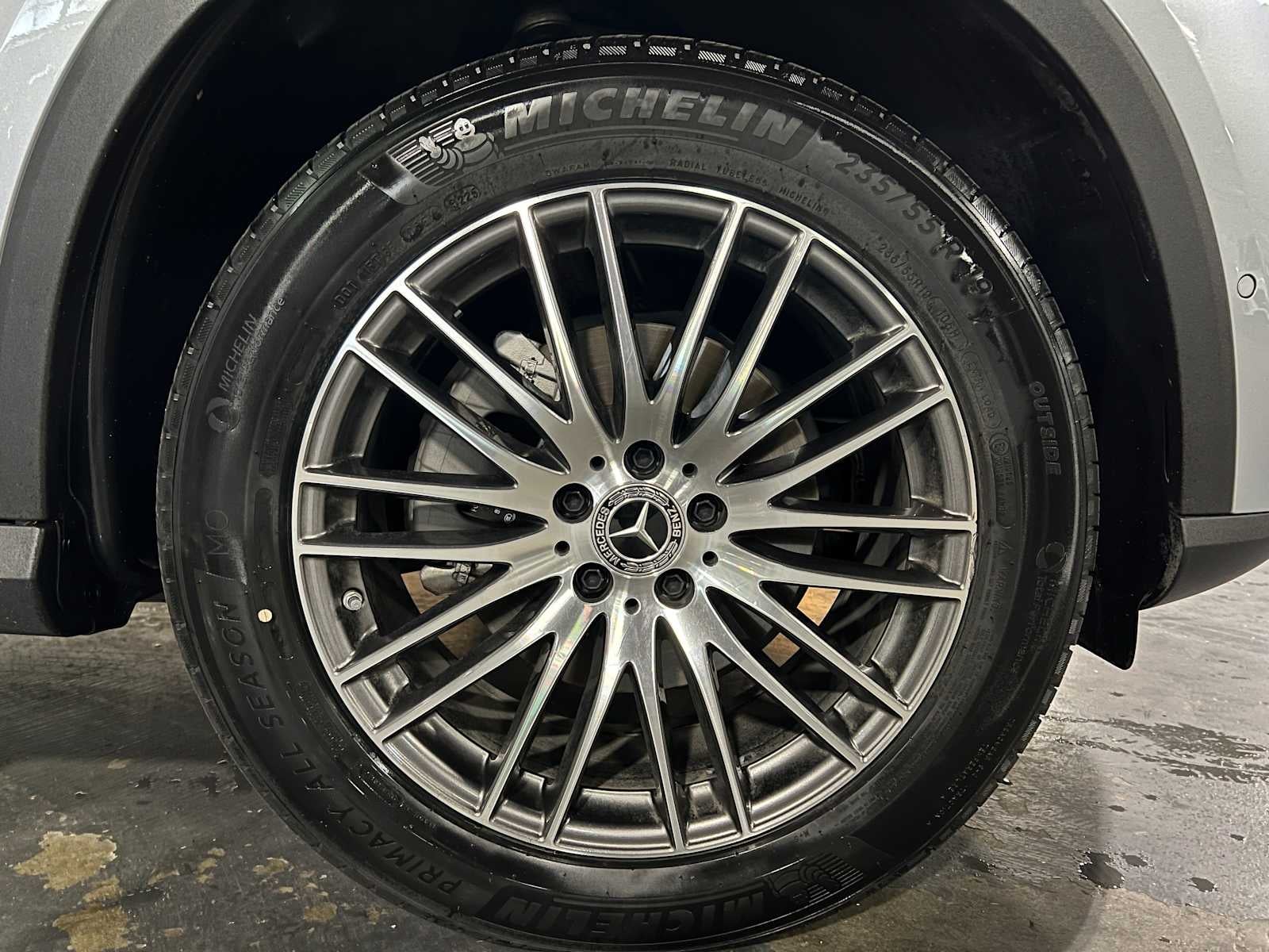 2025 Mercedes-Benz GLC GLC 300