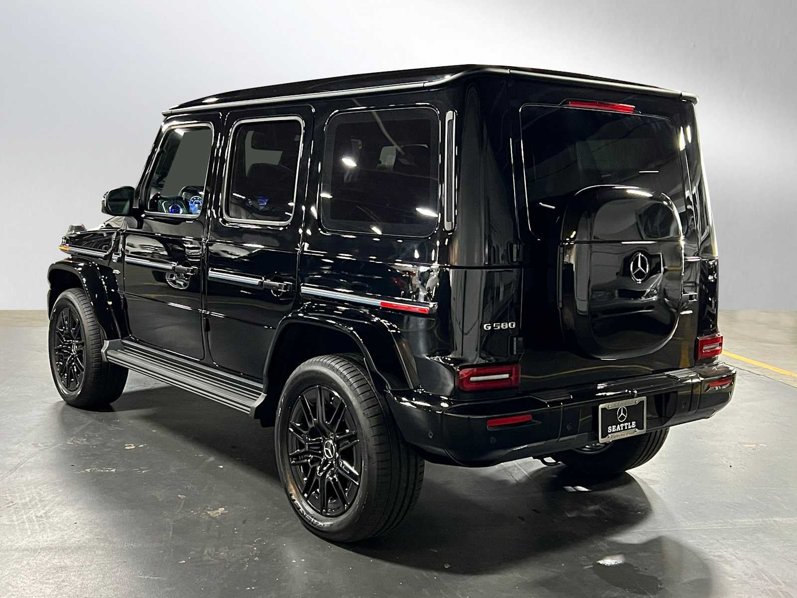 2025 Mercedes-Benz G-Class G 580e