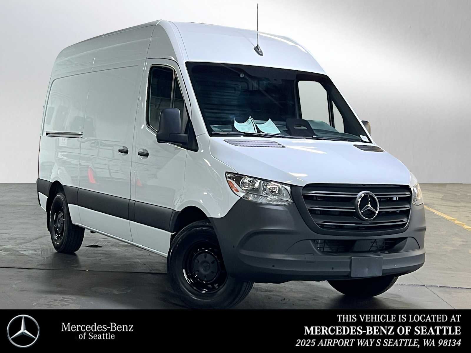 2025 Mercedes-Benz Sprinter 2500 Standard Roof I4 Diesel 144" RWD