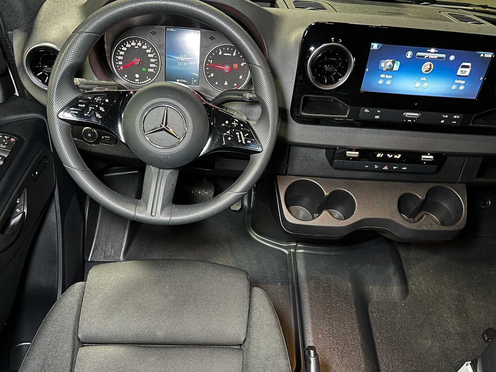 2025 Mercedes-Benz Sprinter 2500 Standard Roof I4 Diesel 144" RWD