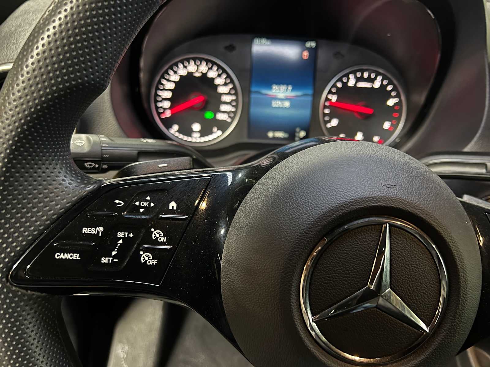 2025 Mercedes-Benz Sprinter 2500 Standard Roof I4 Diesel 144" RWD