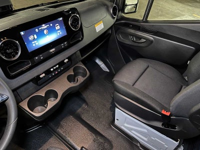 2025 Mercedes-Benz Sprinter 2500 Standard Roof I4 Diesel 144" RWD