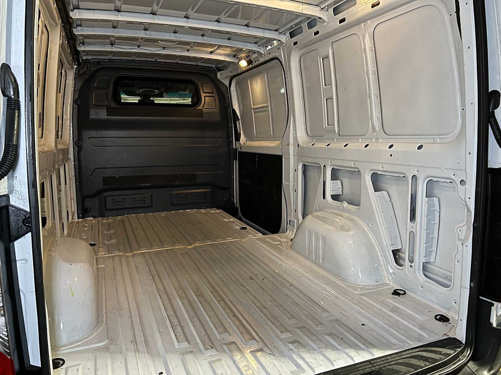 2025 Mercedes-Benz Sprinter 2500 Standard Roof I4 Diesel 144" RWD