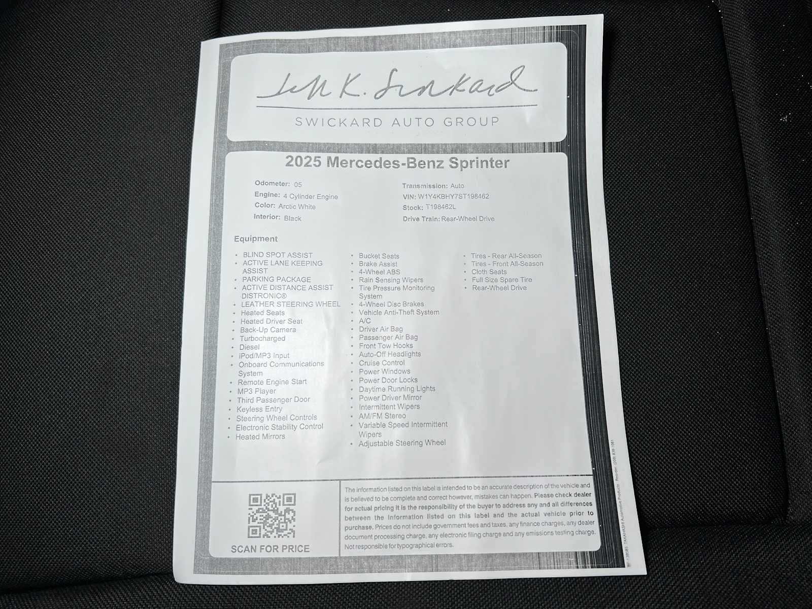 2025 Mercedes-Benz Sprinter 2500 Standard Roof I4 Diesel 144" RWD