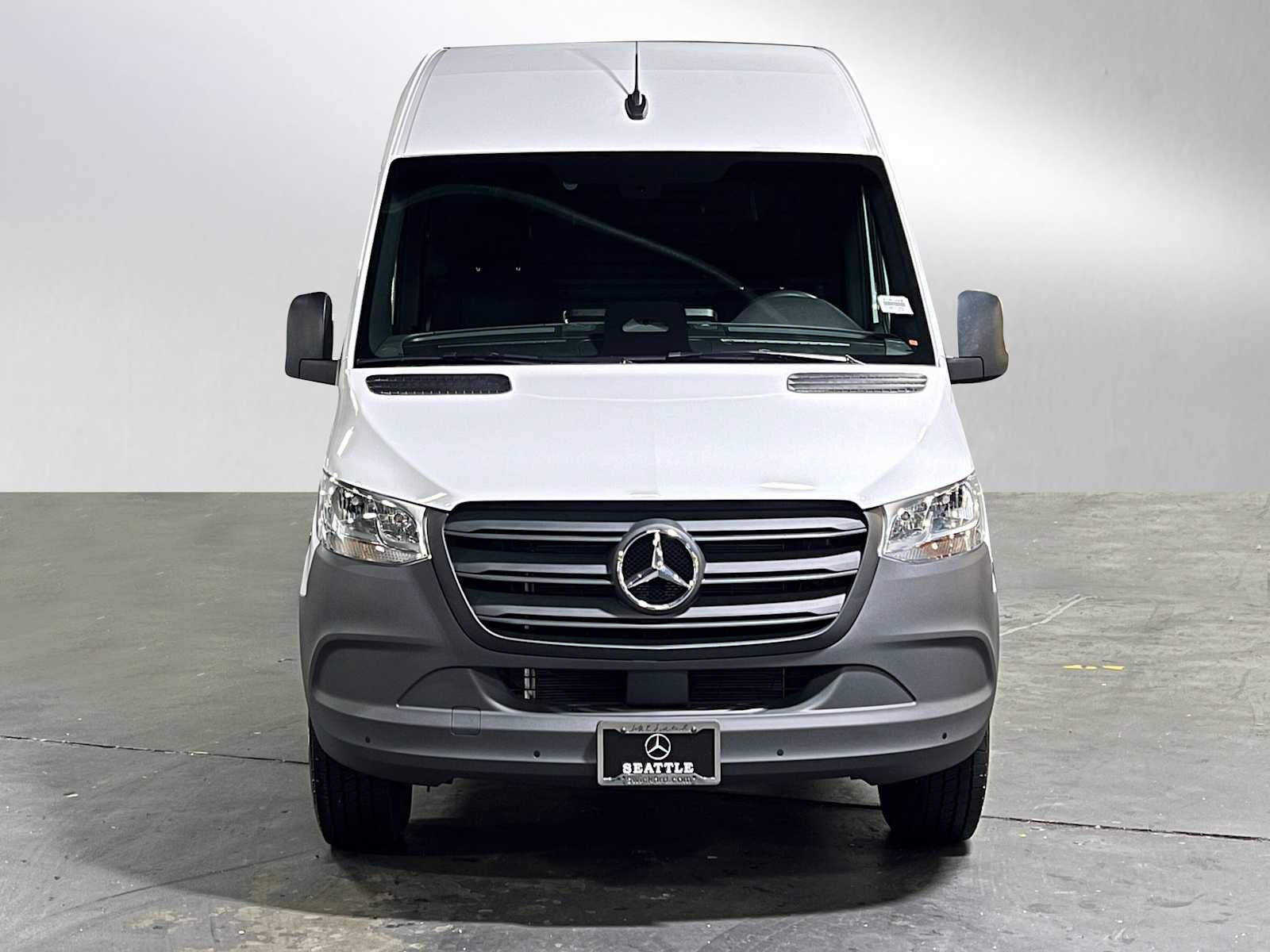 2025 Mercedes-Benz Sprinter 2500 Standard Roof I4 Diesel 144" RWD