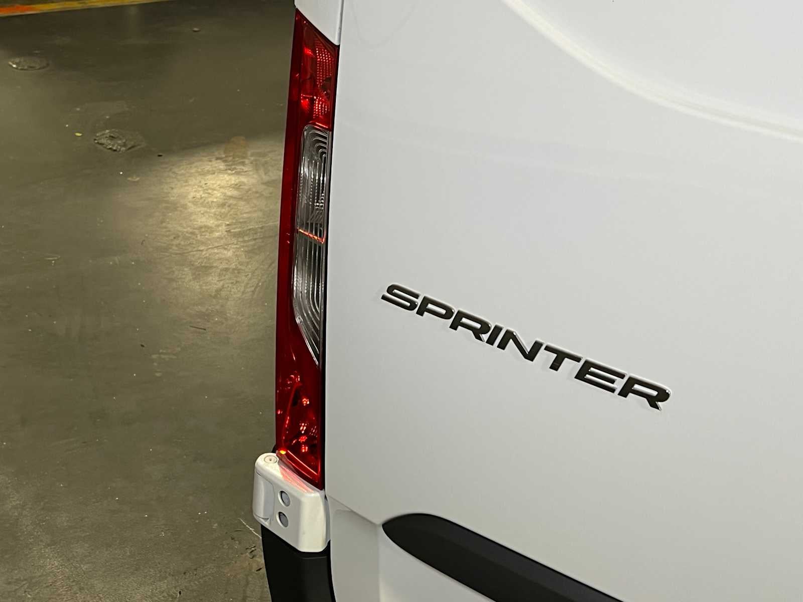 2025 Mercedes-Benz Sprinter 2500 Standard Roof I4 Diesel 144" RWD