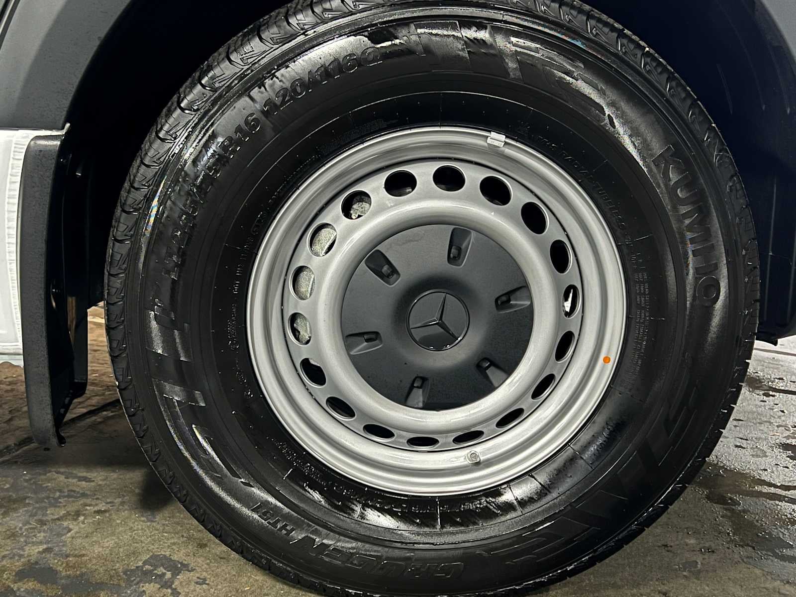 2025 Mercedes-Benz Sprinter 2500 Standard Roof I4 Diesel 144" RWD