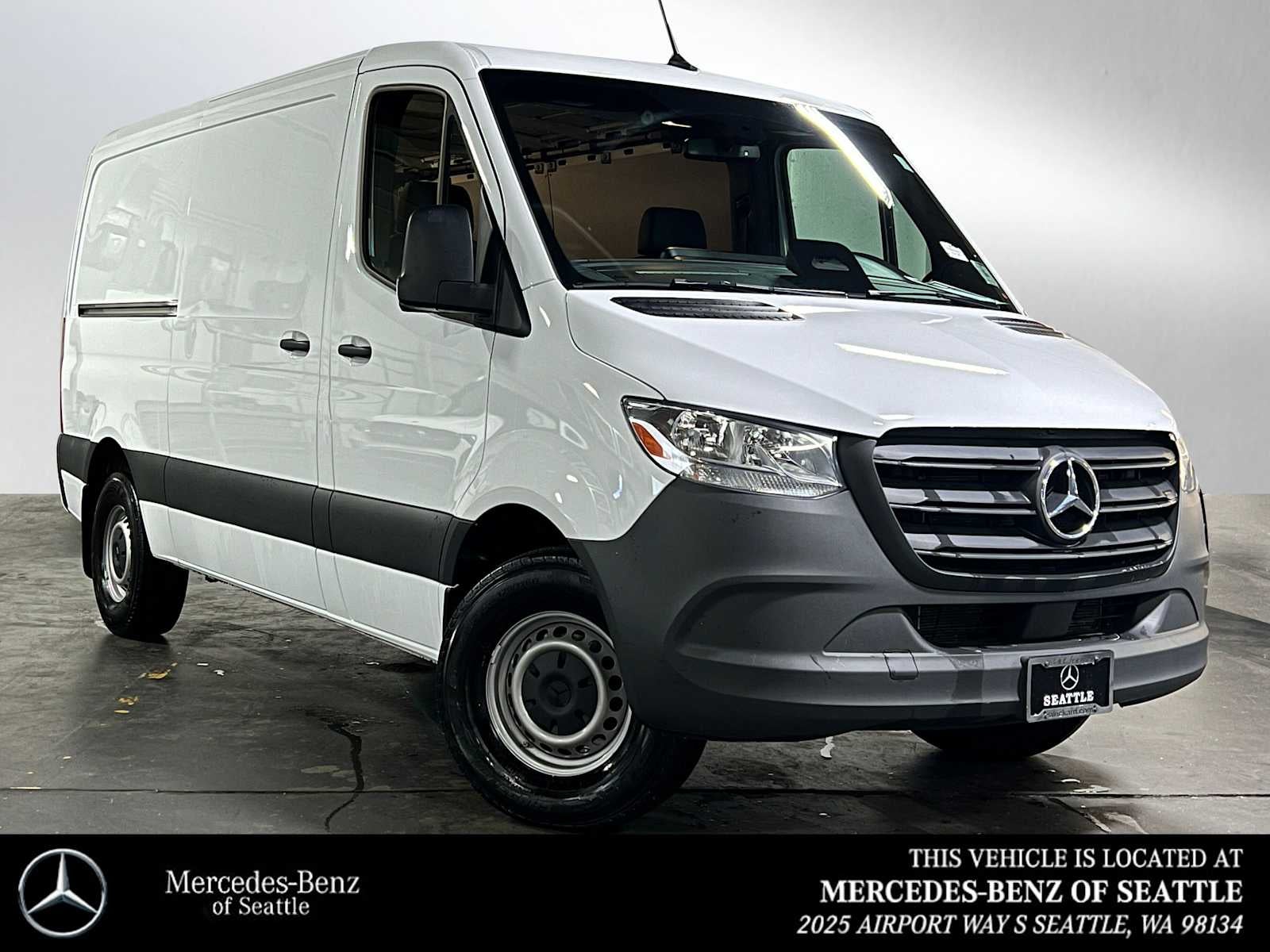 2025 Mercedes-Benz Sprinter 2500 Standard Roof I4 Diesel HO 144" RWD